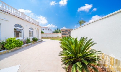 Herverkoop - Villa - Torrevieja - Costa Blanca