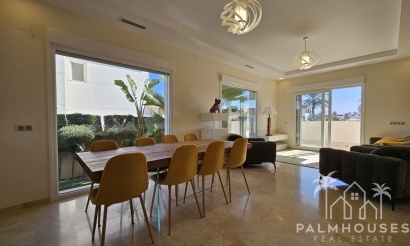 Herverkoop - Villa - La Zenia - Costa Blanca