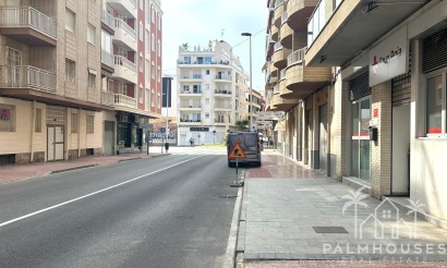 Resale - Apartments - Torrevieja - Playa del cura