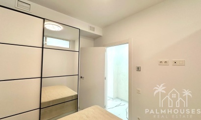 Resale - Apartments - Torrevieja - Playa del cura