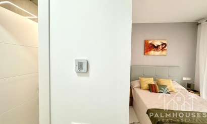 Resale - Apartments - Torrevieja - Playa del cura