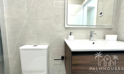 Resale - Apartments - Torrevieja - Playa del cura