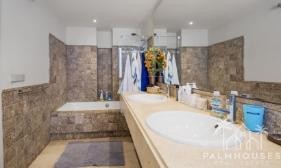 Venta - Apartment - Benahavís - Costa del Sol