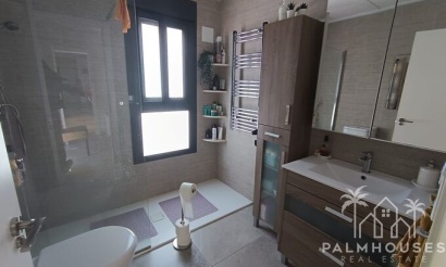 Herverkoop - Villa - Alicante - Costa Blanca