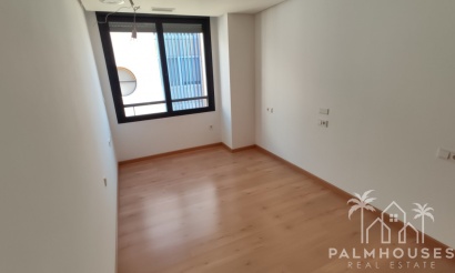 Revente - Apartment - Torrevieja - Puerto