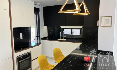 Revente - Apartment - San Miguel de Salinas - Las Colinas