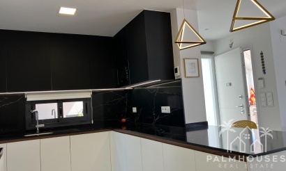 Revente - Apartment - San Miguel de Salinas - Las Colinas