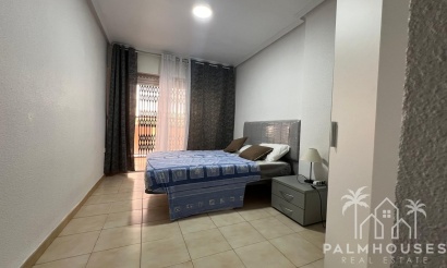 Revente - Apartment - Torrevieja - Playa del cura