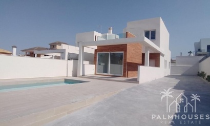 Revente - Villa - Torrevieja - Aguas Nuevas