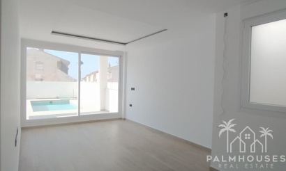 Revente - Villa - Torrevieja - Aguas Nuevas