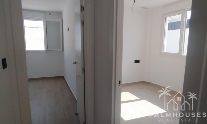 Revente - Villa - Torrevieja - Aguas Nuevas