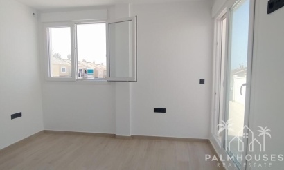 Revente - Villa - Torrevieja - Aguas Nuevas