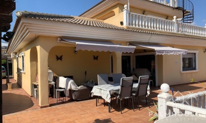 Revente - Villa - Torrevieja - Los Balcones