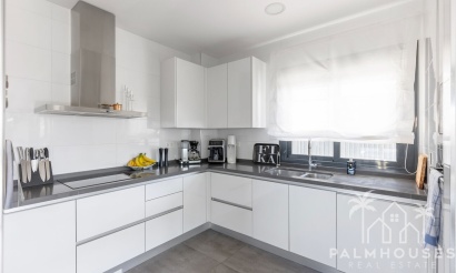 Revente - Villa - Torrevieja - Rosaleda