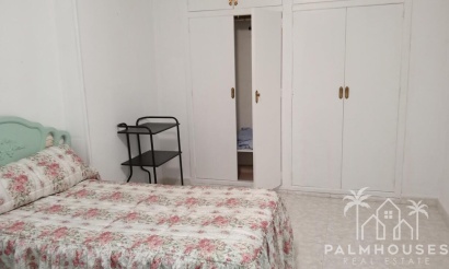 Resale - Apartments - Torrevieja - PLAYA LOS LOCOS