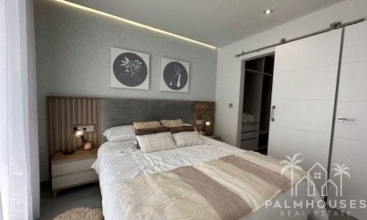 Revente - Villa - Torrevieja - Los Balcones