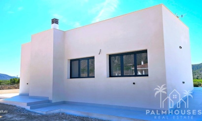 Revente - Villa - Macisvenda - Inland