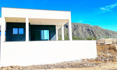Revente - Villa - Macisvenda - Inland