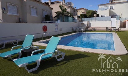 Venta - Villa - San Miguel de Salinas - San Miguel
