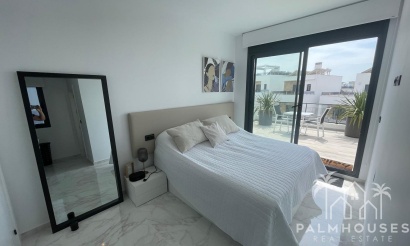 Venta - Villa - Benijofar