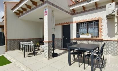 Revente - Maison - San Miguel de Salinas - San Miguel