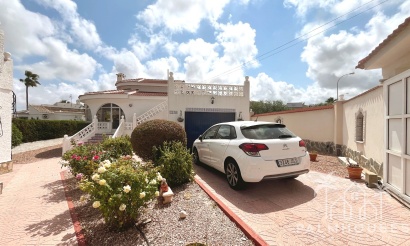 Resale - Villa - Ciudad Quesada - Upper Golf