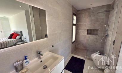 Revente - Villa - Orihuela Costa - Villamartin