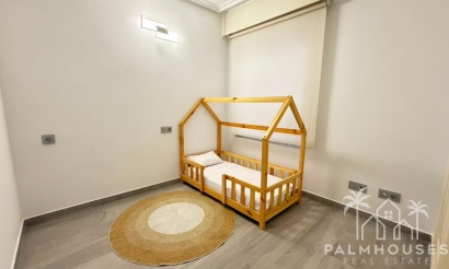 Venta - Apartment - Torrevieja - Centro - Muelle Pesquero