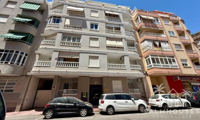 Venta - Apartment - Torrevieja - Playa del cura