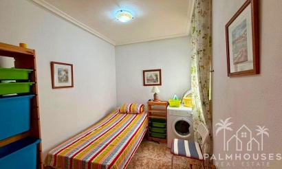 Resale - Apartments - Torrevieja - Playa del cura