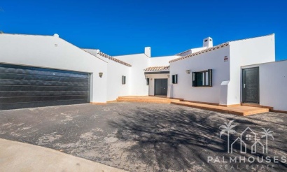 Herverkoop - Villa - El Valle Golf Resort - Inland