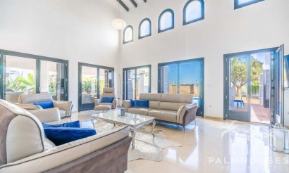 Herverkoop - Villa - El Valle Golf Resort - Inland