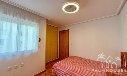 Venta - Apartment - Torrevieja - Playa del cura