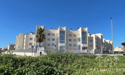 Resale - Apartments - Orihuela Costa - Costa Blanca