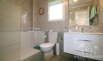 Venta - Villa - Algorfa - Montebello