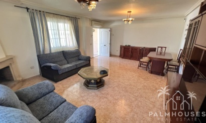 Revente - Villa - Torrevieja - Aguas Nuevas
