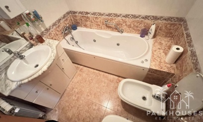 Revente - Villa - Torrevieja - Aguas Nuevas