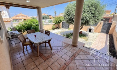 Revente - Villa - Torrevieja - Aguas Nuevas