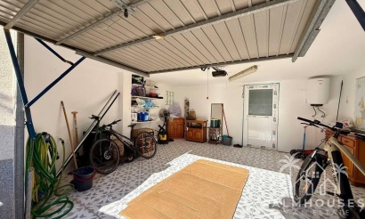 Herverkoop - Villa - Orihuela Costa - Playa Flamenca