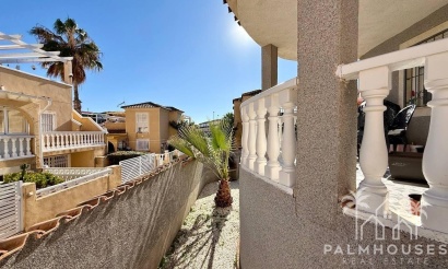 Herverkoop - Villa - Orihuela Costa - Playa Flamenca