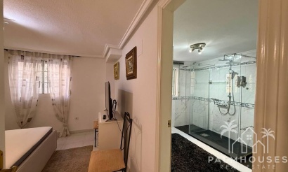 Herverkoop - Villa - Orihuela Costa - Playa Flamenca