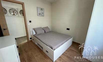 Revente - Apartment - Torrevieja - Estacion de autobuses