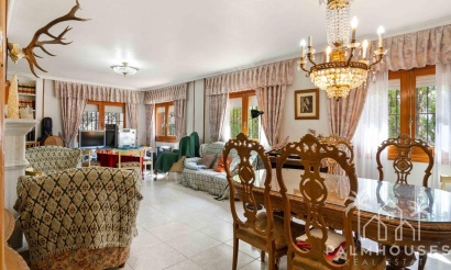 Revente - Villa - Torrevieja - Los Balcones