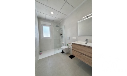Nouvelle construction - Villa - Benijofar