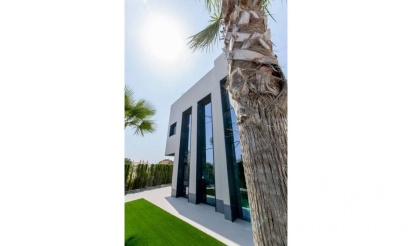 Nueva construcción  - Villa - Dehesa De Campoamor