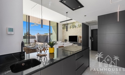 Venta - Villa - El Chaparral - Inland