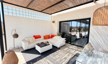 Resale - Villa - Pinoso