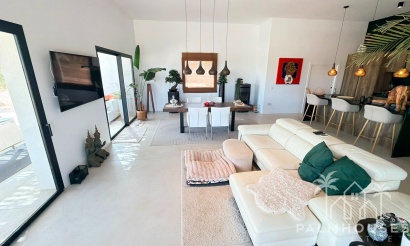 Resale - Villa - Pinoso