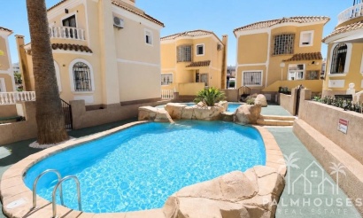 Resale - Villa - Villamartin - Costa Blanca