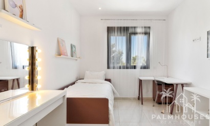 Resale - House - Villamartin - Costa Blanca
